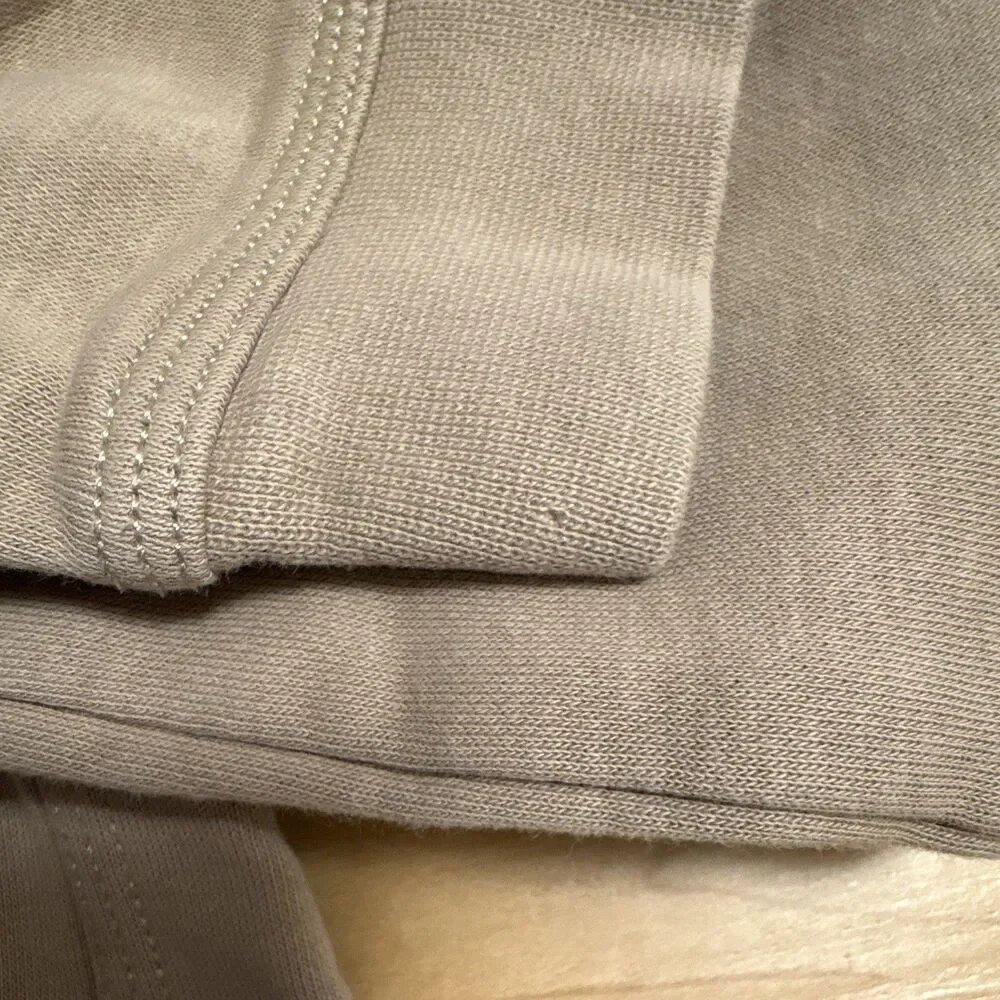 Nike Boy’s Beige Fleece Pullover Hoodie Pocket Size M